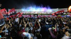 Daniel y Rosario celebran el 35/19 en Plaza La Fé