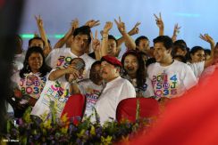 Daniel y Rosario celebran el 35/19 en Plaza La Fé