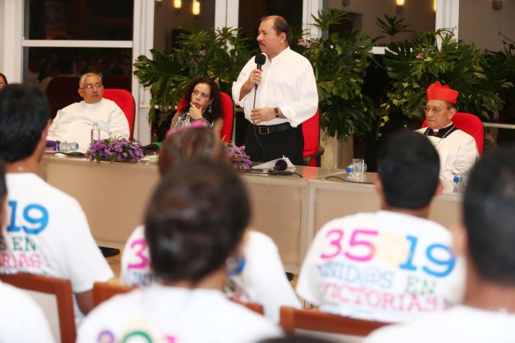 Presidente Daniel y Compañera Rosario participan en homenaje a víctimas de masacre