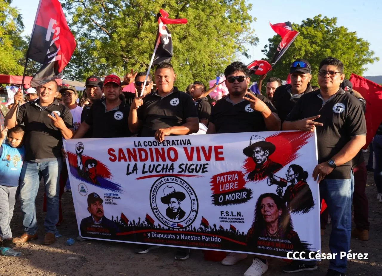 Multitudinaria caminata recuerda la histórica toma del Fortín de Acosasco en León