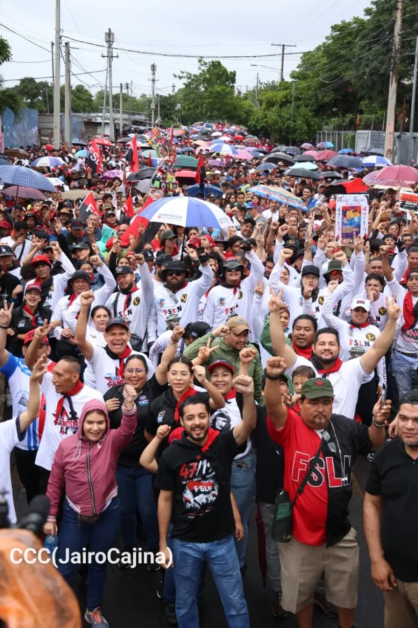Militancia sandinista protagoniza caminata en homenaje al 47/19 en Managua