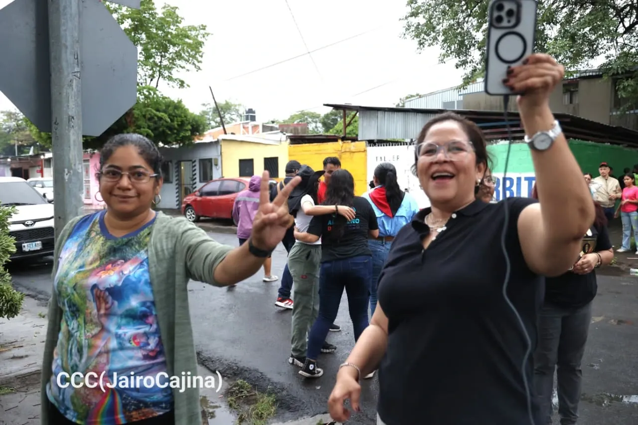 Militancia sandinista protagoniza caminata en homenaje al 47/19 en Managua