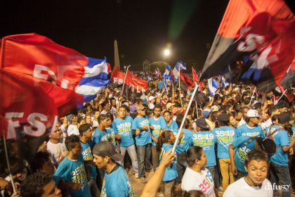 Daniel y Rosario celebran el 35/19 en Plaza La Fé