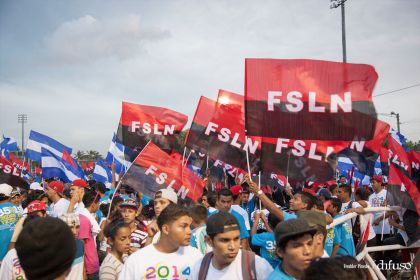 Daniel y Rosario celebran el 35/19 en Plaza La Fé