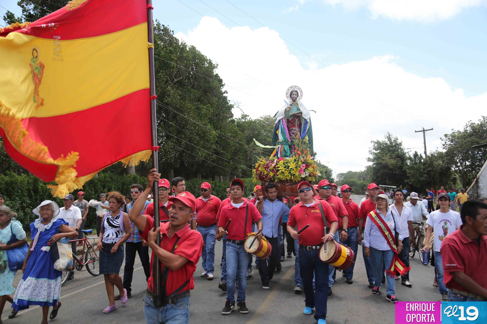 Devoción y tradición en Tope de Santiago