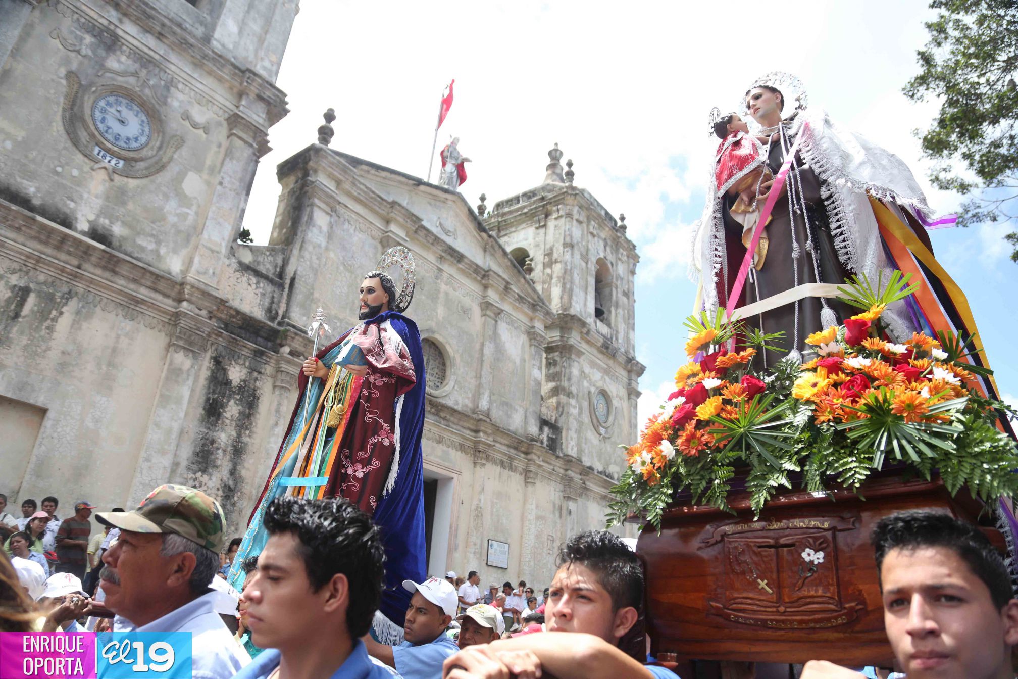 Devoción y tradición en Tope de Santiago