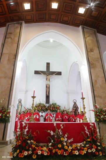 Cardenal Brenes celebra a honor a Santiago Apóstol