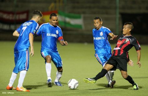 Triunfal debut rojinegro