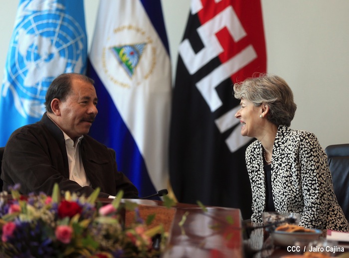 Daniel y Rosario visitan se reúnen con Directora UNESCO