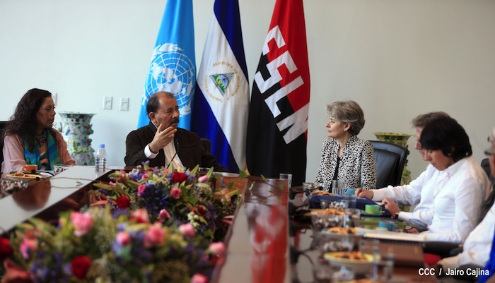 Daniel y Rosario visitan se reúnen con Directora UNESCO