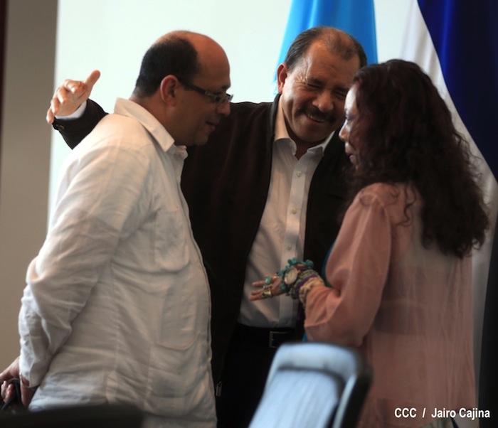 Daniel y Rosario visitan se reúnen con Directora UNESCO