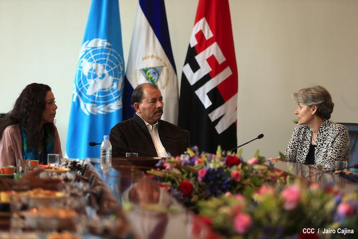 Daniel y Rosario visitan se reúnen con Directora UNESCO