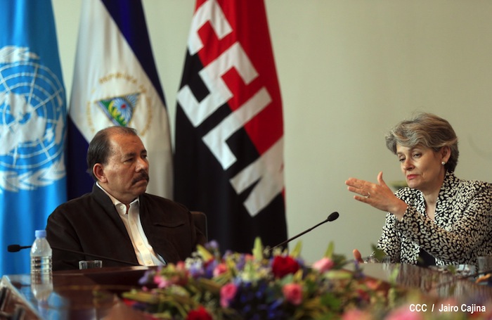 Daniel y Rosario visitan se reúnen con Directora UNESCO