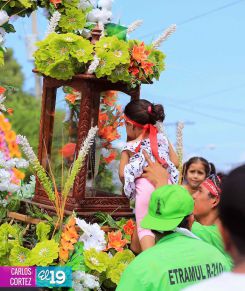 Pobladores de Ciudad Sandino le bailan a Santo Domingo de Abajo
