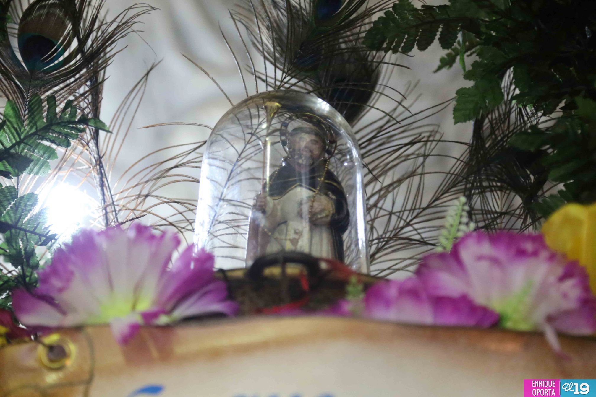 Con alegría y fervor miles acompañan a Santo Domingo hacia Las Sierritas