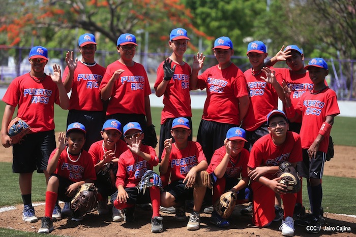 Presidente Daniel inaugura Estadio Béisbol Infantil 