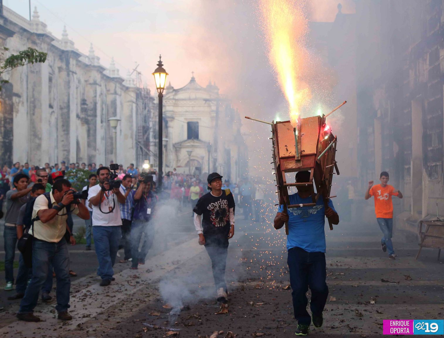 Fieles leoneses celebran 67 años de la Gritería Chiquita