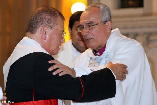 Fieles leoneses celebran 67 años de la Gritería Chiquita