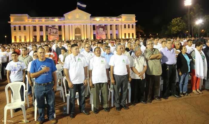 Presidente Daniel conmemora 50 años de Alcohólicos Anónimos