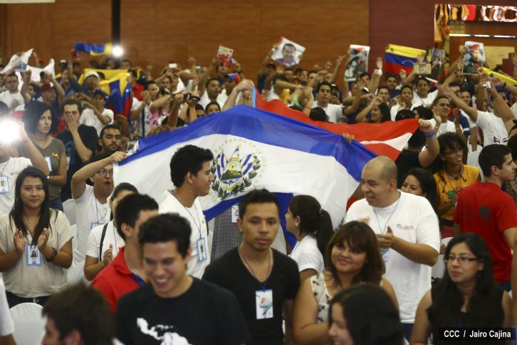 Jóvenes Latinoamericanos y Caribeños congregados en una misma voz dan inicio al #17CLAE