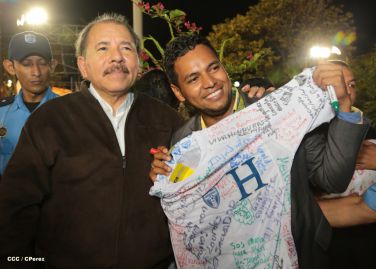 Presidente Daniel clausura 17 CLAE