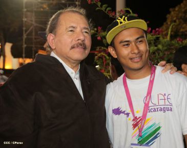 Presidente Daniel clausura 17 CLAE