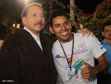 Presidente Daniel clausura 17 CLAE