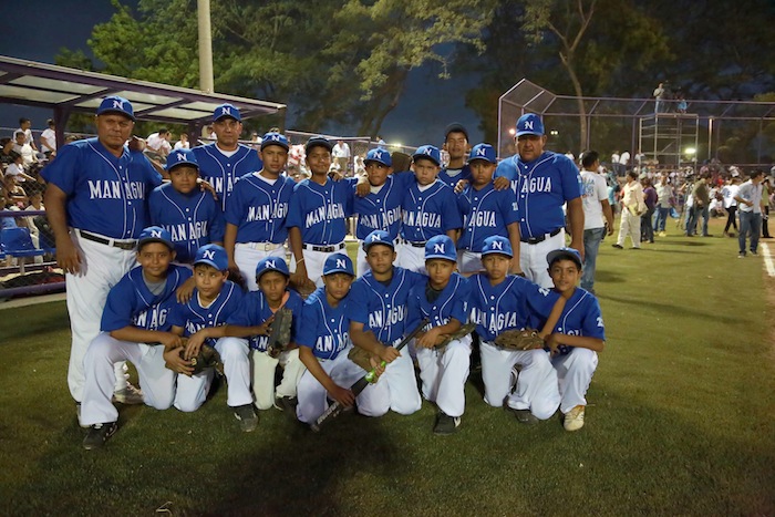 Presidente Daniel inaugura Estadio Béisbol Infantil 