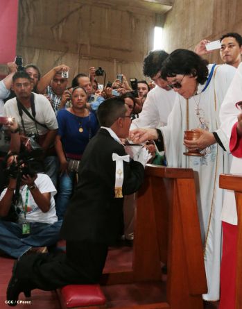 310 niños y niñas se consagran a Jesucristo al recibir la Primera Comunión