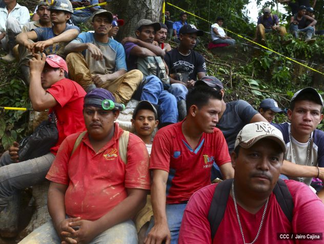 Avanzan labores de rescate a mineros de Bonanza