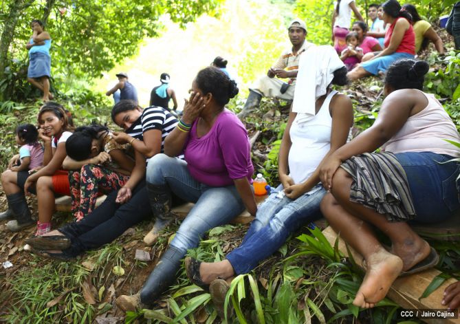 Avanzan labores de rescate a mineros de Bonanza