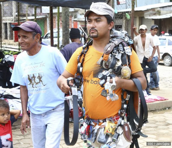 Bonanza en calma a la espera del rescate de segundo grupo de mineros