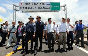 Inauguración Puente Santa Fé