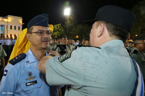 Daniel y Rosario conmemoran 35 Aniversario del Ejército de Nicaragua