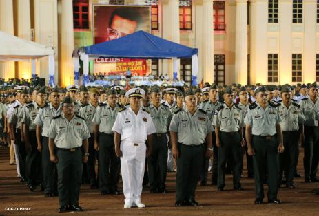 Daniel y Rosario conmemoran 35 Aniversario del Ejército de Nicaragua
