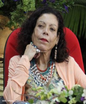 Daniel y Rosario conmemoran 35 Aniversario del Ejército de Nicaragua