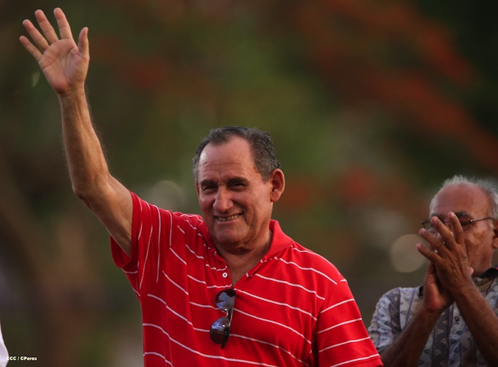 Presidente Daniel inaugura Estadio Béisbol Infantil 