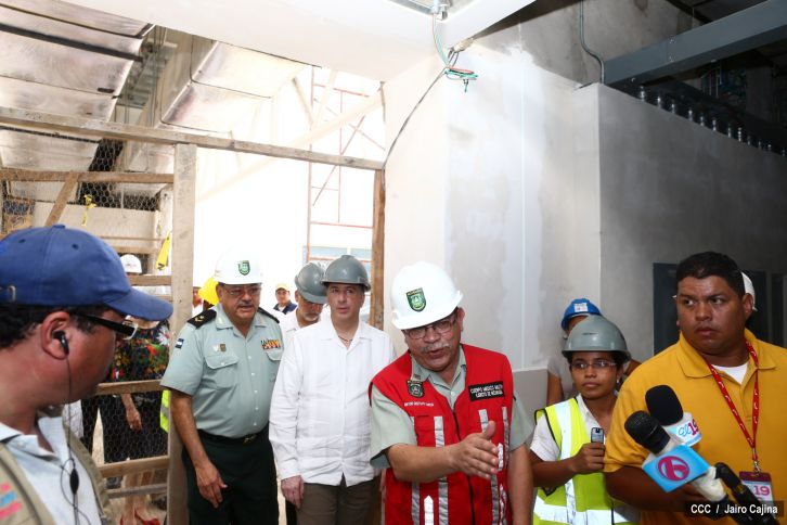 Canciller mexicano visita obras de cooperación con Nicaragua