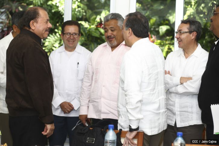 Presidente Daniel y Compañera Rosario se reúne con Canciller de México