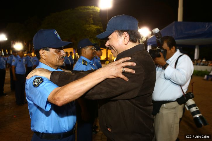 Presidente Daniel encabeza acto del 35 Aniversario de la Policía Nacional