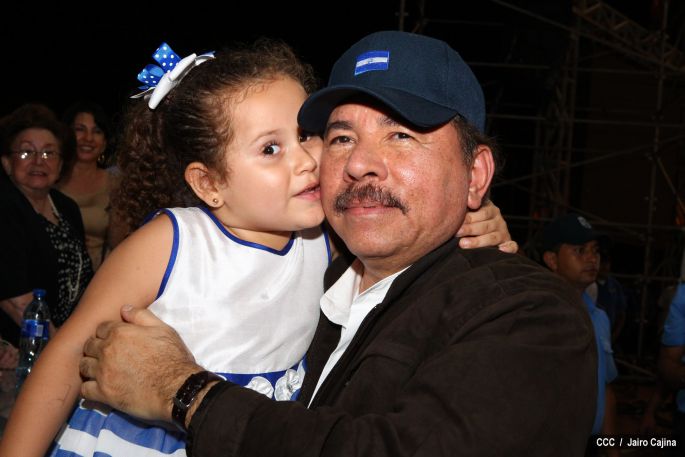 Presidente Daniel encabeza acto del 35 Aniversario de la Policía Nacional