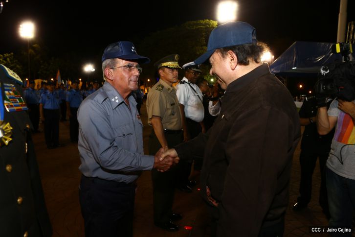 Presidente Daniel encabeza acto del 35 Aniversario de la Policía Nacional