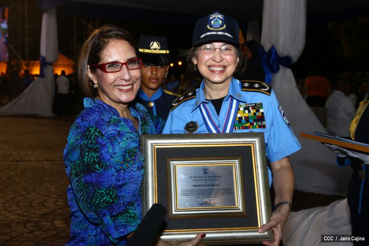 Presidente Daniel encabeza acto del 35 Aniversario de la Policía Nacional
