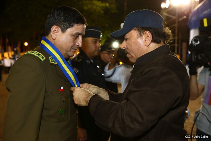 Presidente Daniel encabeza acto del 35 Aniversario de la Policía Nacional
