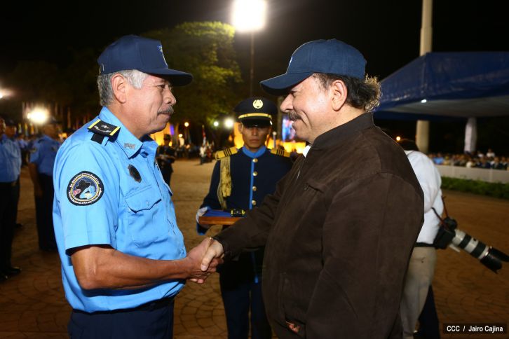 Presidente Daniel encabeza acto del 35 Aniversario de la Policía Nacional