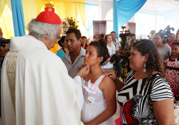 Cardenal Brenes festeja a Virgen La Merced en Mateare