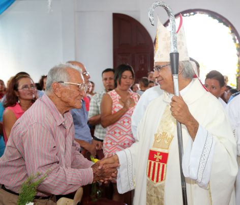 Cardenal Brenes festeja a Virgen La Merced en Mateare