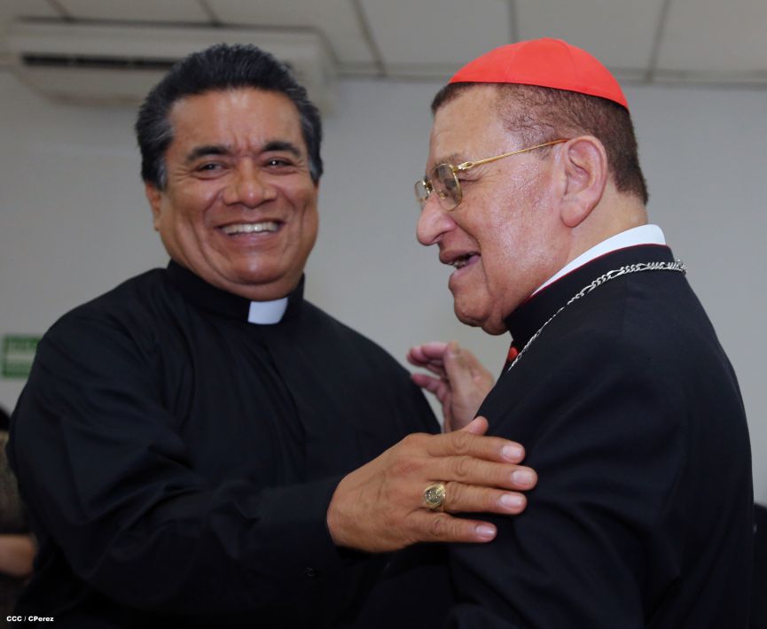 Celebran onomástico de Su Eminencia Cardenal Miguel