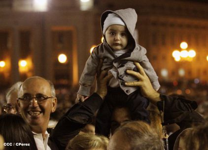 Papa Francisco Preside Vigilia de Oración en Preparación del Sínodo por la Familia
