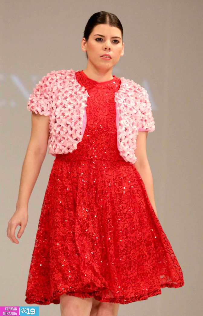 Pasarela Nicaragua Diseña 2014